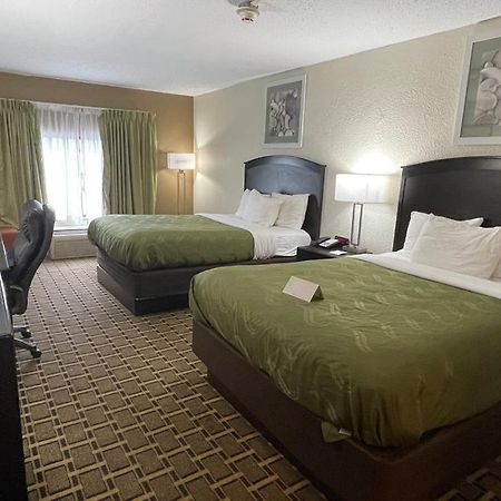 Quality Inn Vincennes Dış mekan fotoğraf